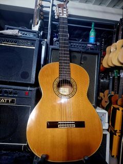 Takamine no.30 solid top classical guitar