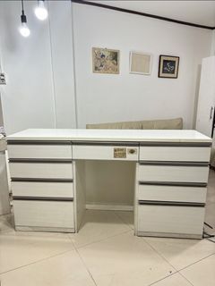 TAKE ALL SOFA AND KITCHEN DRAWER