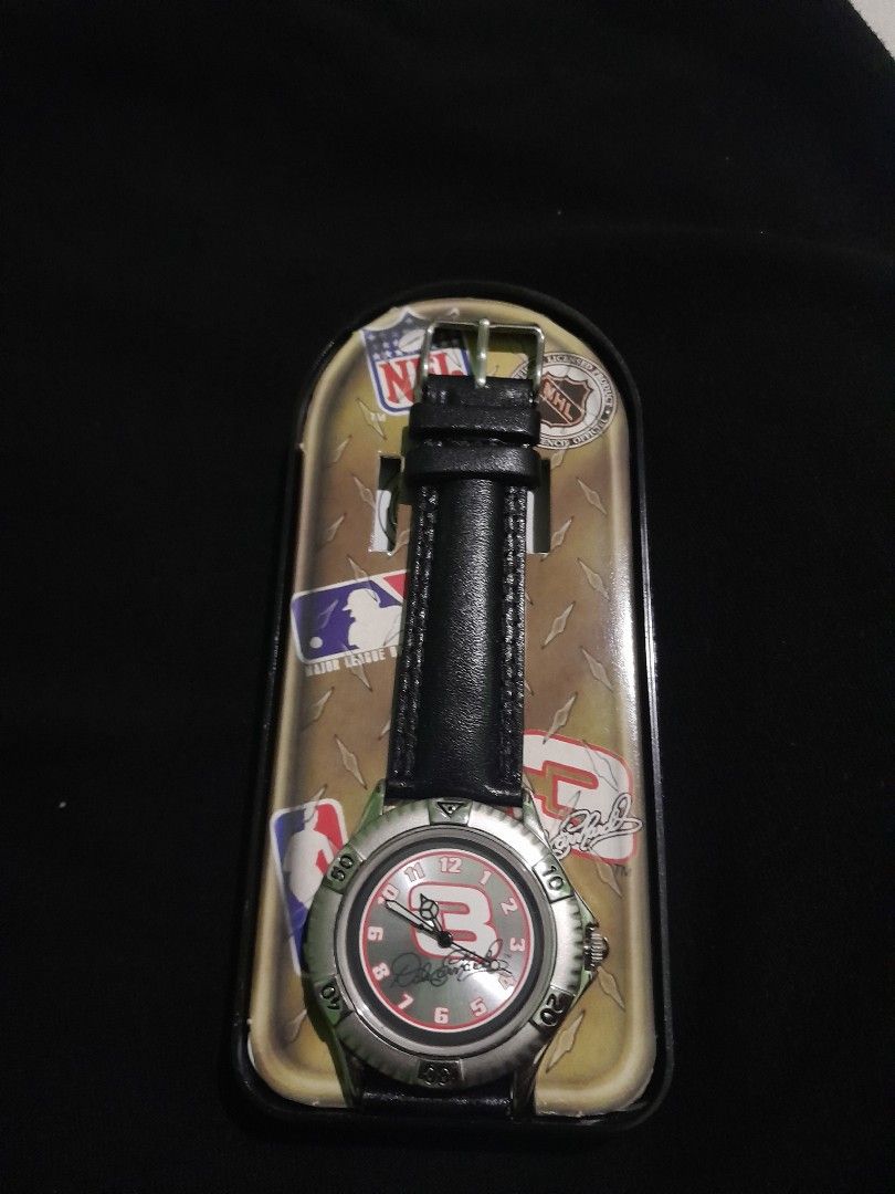 Vintage Dale Earnhardt Watch (Category: Men's Watches) located in Subic. Submitted by itseydam (Listing ID 1300235259, Image 1). Description: Vintage Dale Earnhardt Watch Never been used No Scratches Whatsoever Brand New Condition.
