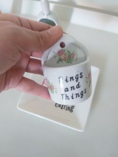 Vintage Rings and Things ring cup