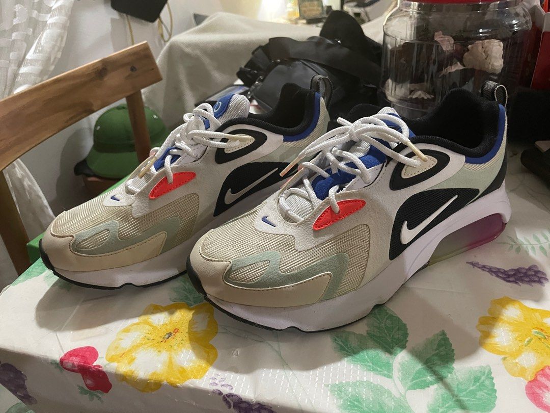 W AIR MAX 200 US 9 UK 6.5 Women s Fashion Footwear Sneakers on Carousell