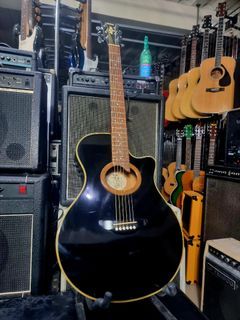 Yamaha apx 6s acoustic electric guitar
