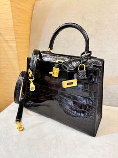 （分類：）位於 。 由 noble.hermes 提交（商品編號 1300410380，圖片 1）。簡介： 。