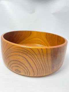 Acacia Salad bowl ₱700  Kultura price ₱1,600+ Crate and barrel price ₱3,000+ Solid wood approximately 2-3 kilos Vguc D:10”  H:4” ⭐️Sellers top favorite