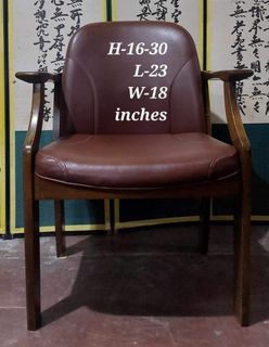 Accent Chair
Brand Matsuda