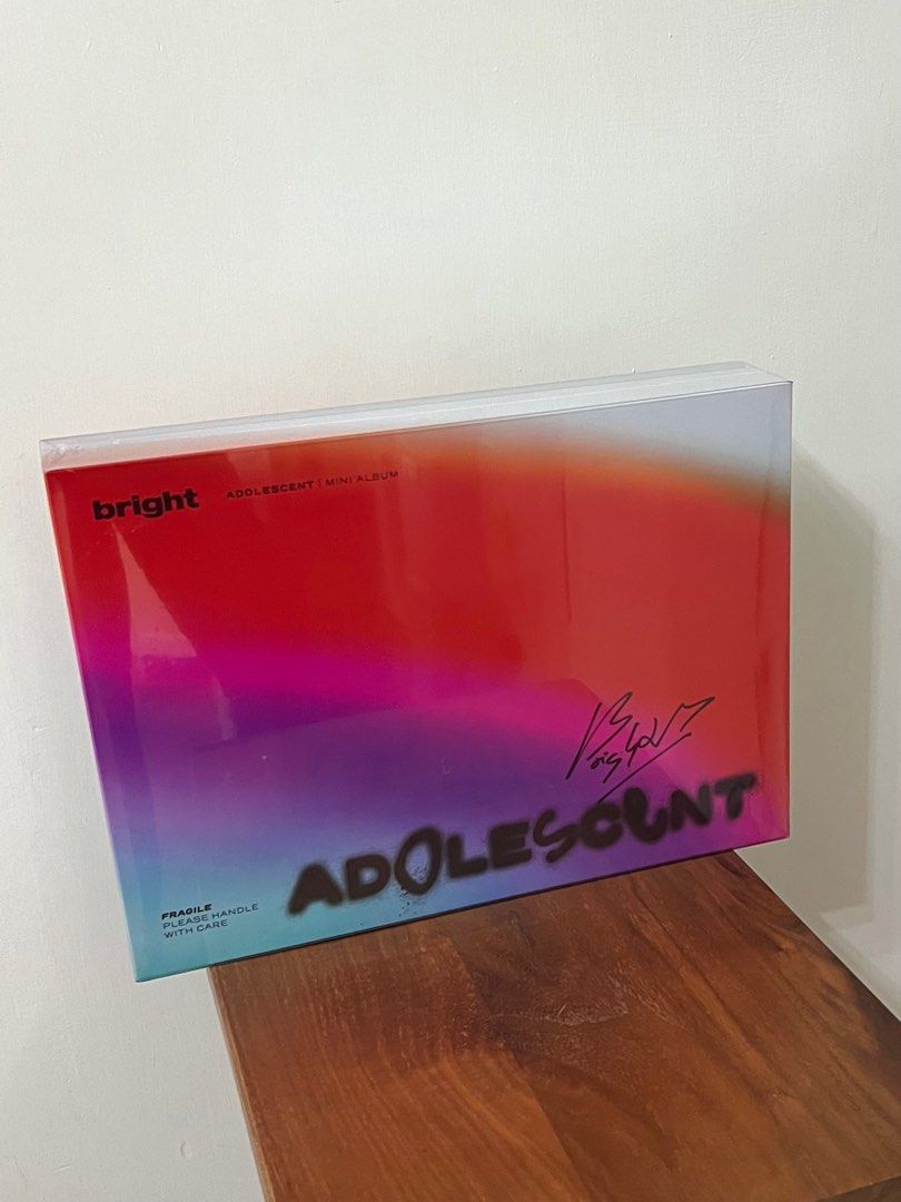 K-POP・アジア BRIGHT ADOLESCENT 1ST MINI ALBUM BOXSET K-POP・アジア BRIGHT ADOLESCENT 1ST MINI ALBUM BOXSET