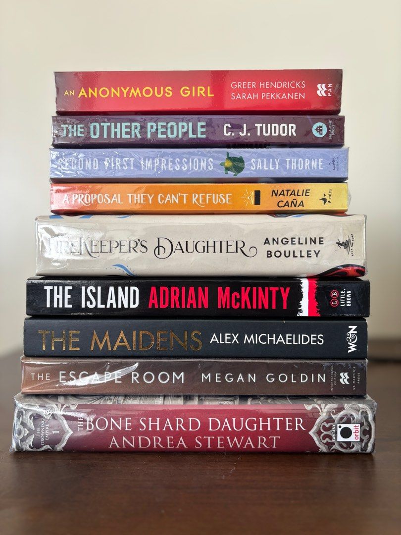 Assorted Pre-Loved Books (Thriller | Romance | Fantasy | YA) (Category: Storybooks) located in Las Pinas. Submitted by keepitninabookshelf (Listing ID 1300333465, Image 1). Description: ⚠️ PRICE LISTING IS ONLY A PLACEHOLDER; PRICE LIST BELOW⚠️ 🔹 More pictures and/or details of any of the available books are available upon request; just send a DM 😊 🔹 All books are original but pre-loved so kindly manage your expectations 👌 🔹Books are or will