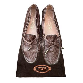 Authentic TODS size 5.5 to 6