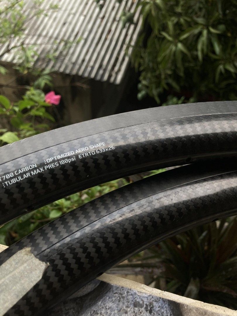 Avian carbon rims clearance