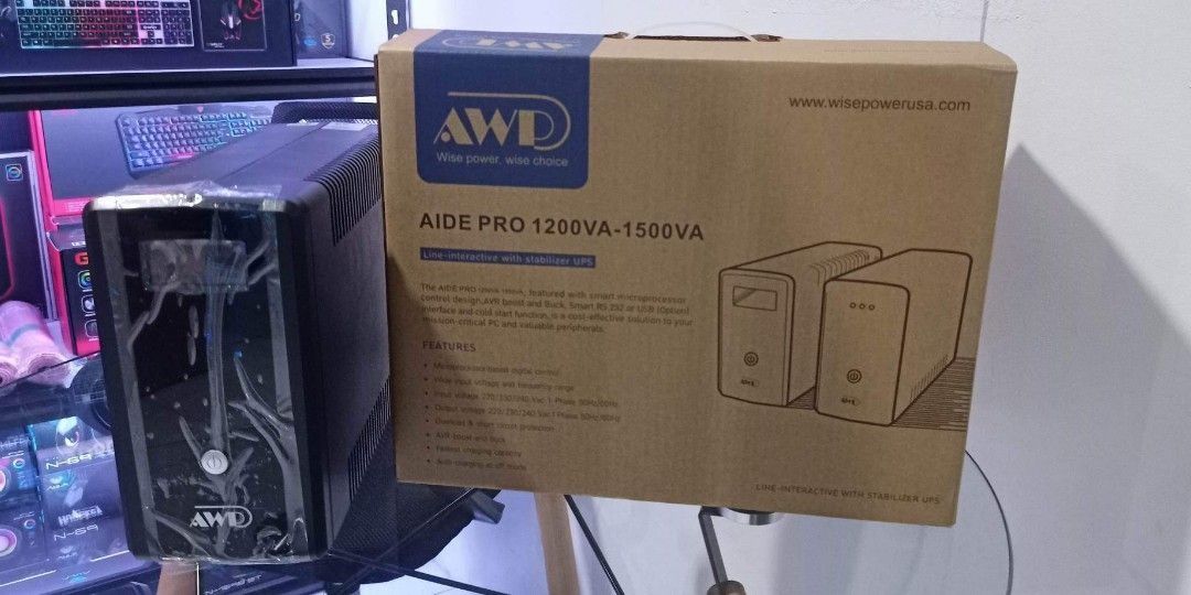 AWP AID1500 Pro LCD 1500VA / 900W LCD Display 6x Universal Socket ...