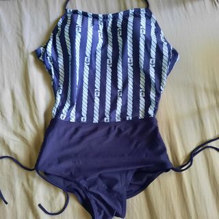 (Category: ) located in . Submitted by withlovesue (Listing ID 1300306423, Image 1). Description: .