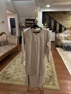 (Category: ) located in . Submitted by preloved_ayuni (Listing ID 1300423456, Image 1). Description: .