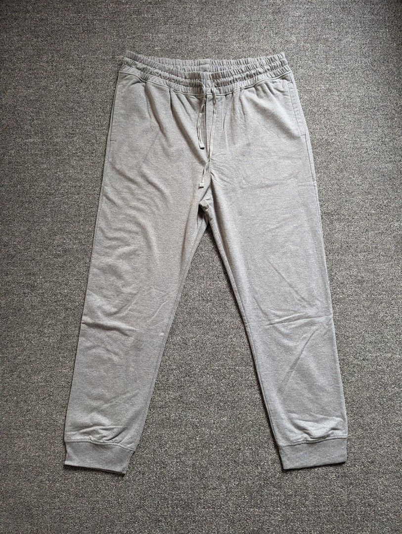Baleno Gray Terry Joggers Sweatpants (Category: Joggers) located in San Pablo. Submitted by allfashionandtech (Listing ID 1300408312, Image 1). Description: Meetups: SM San Pablo, San Pablo City Plaza, Shakeys Maharlika Highway SRP: 900 Size: Check Photos Condition: 10/10 Used once RFS: Decluttering. Shipping: Add 50 only! Mode of payment: GCash, Maya, PNB Courier: J&T.