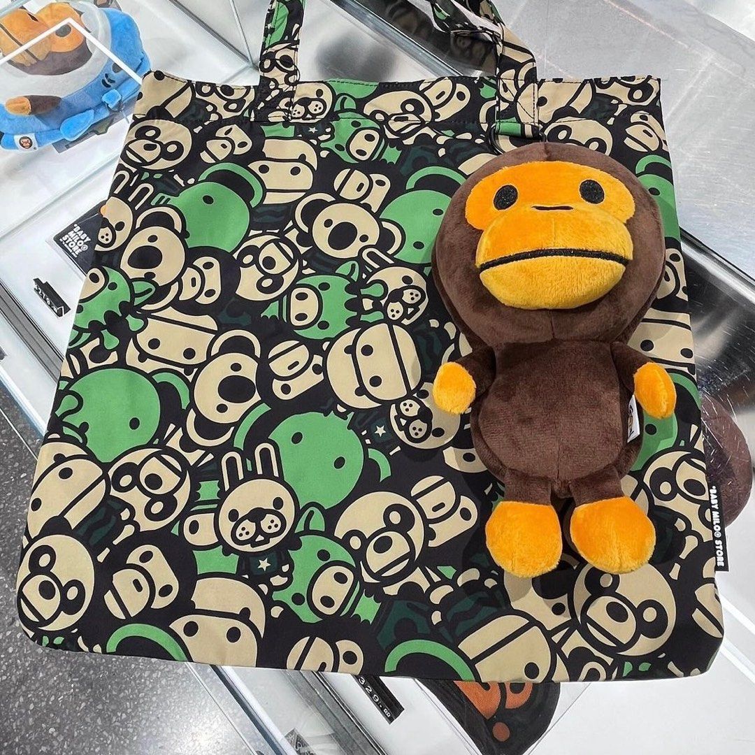A BATHING APE（アベイシングエイプ）の「BABY MILO PLUSH DOLL