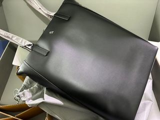 （分類：）位於 。 由 chanbernard 提交（商品編號 1300338465，圖片 1）。簡介： 。