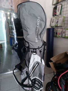 Bettinardi golf stand bag