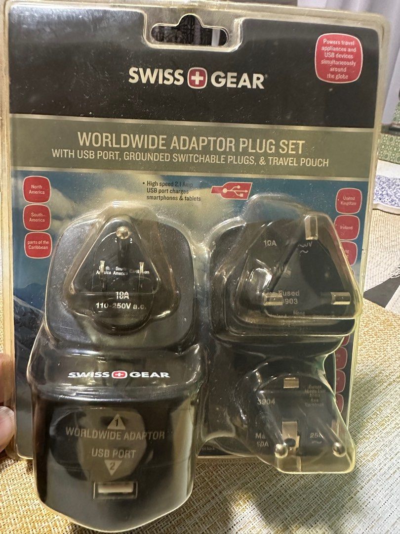 BNIB Swiss gear universal adapter