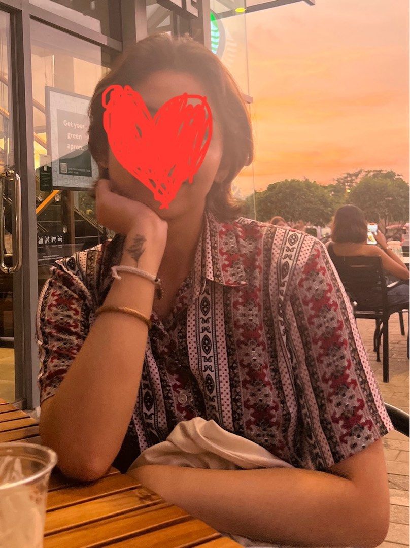 boho patterned polo blouse (Category: Others Tops) located in Las Pinas. Submitted by ctrldianne (Listing ID 1300413325, Image 3). Description: my go to blouse pag may date with the ex 😭 l size. has shoulder pads! .
