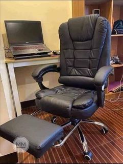 Boss Chair with Massager  & Foot Rest