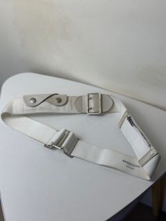 Burberry pocket belt