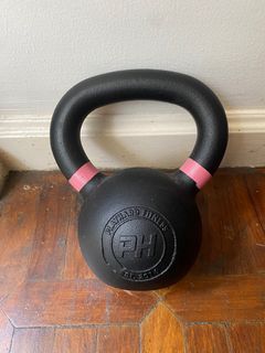 Cast Iron Kettlebell 8kg with freebies