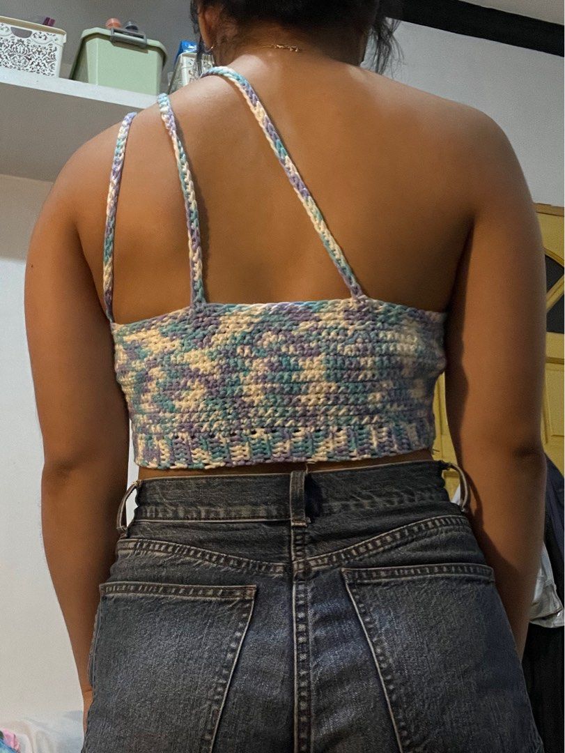 Crocheted One Shoulder Tube Top (Category: Sleeveless) located in Taytay. Submitted by feebyspreloved (Listing ID 1300359798, Image 2). Description: Handmade by me Used once.