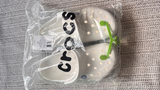 Crocs Crocband Clog in White M4W6