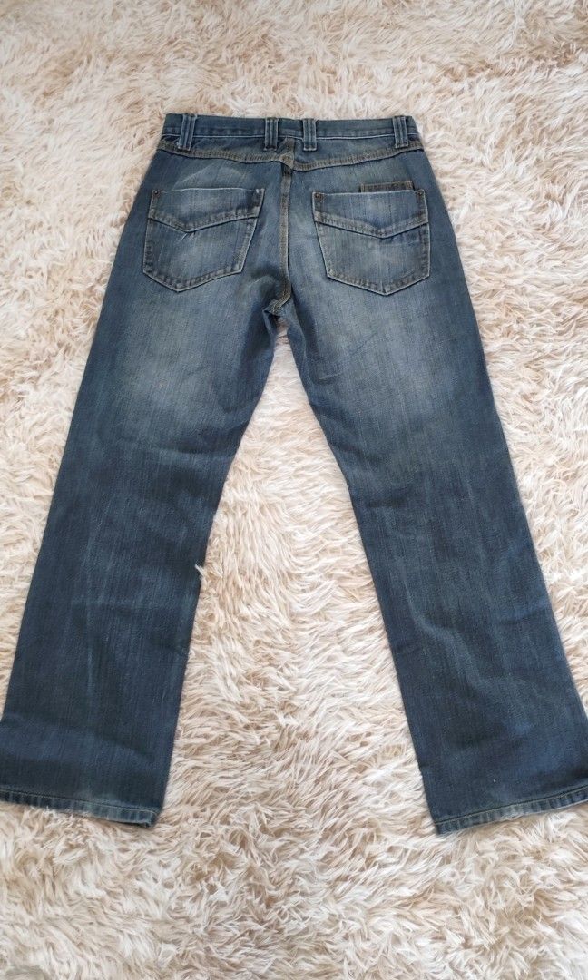 Denim Co. Jeans for men (Category: Jeans) located in Manila. Submitted by cristdelro46164 (Listing ID 1300360439, Image 2). Description: Pre Loved!!! Denim Co. Jeans for men Size: 32 Php 400.00 For inquiries please call or text 09950050989.
