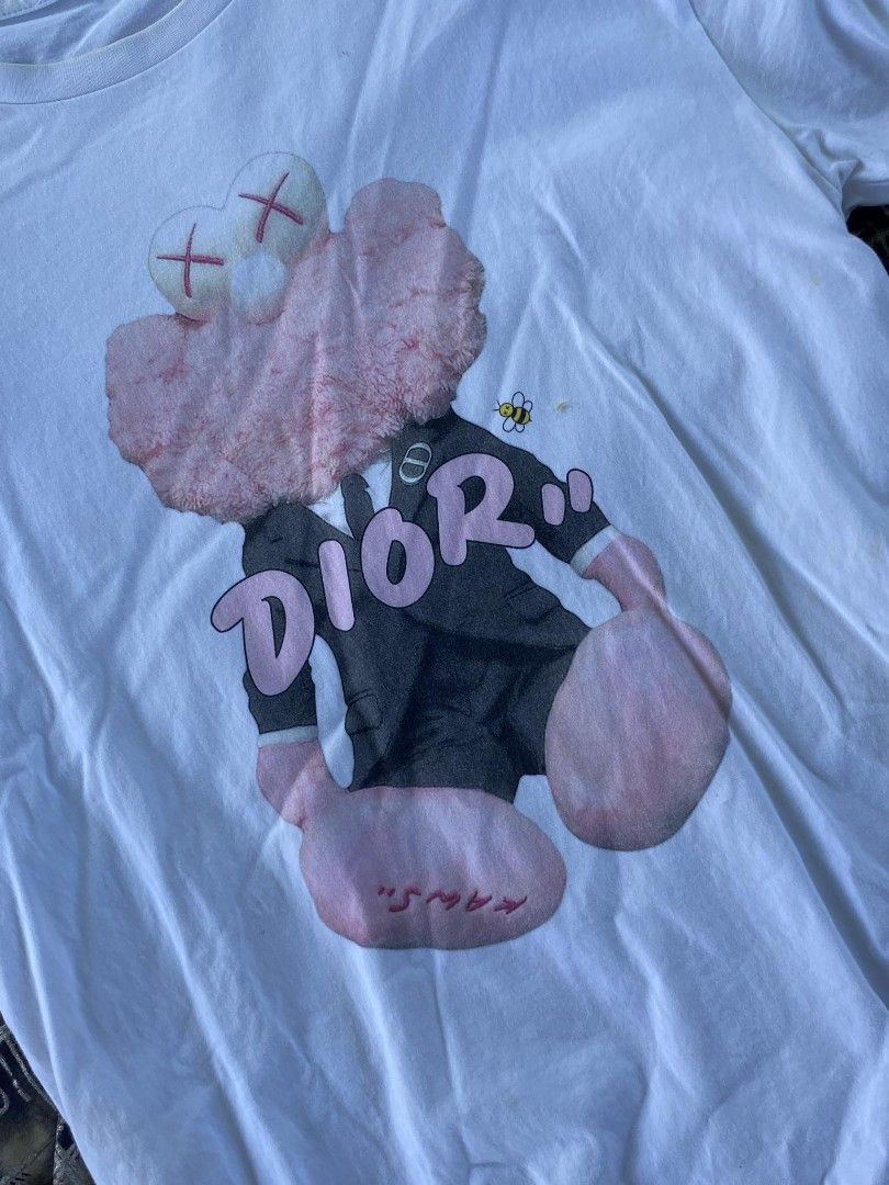 DIOR x KAWS TEE Men s Fashion Tops Sets Formal Shirts on Carousell