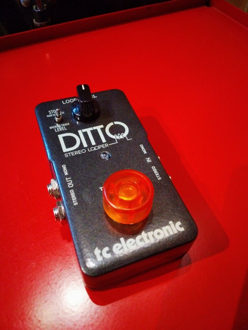 DITTO Looper TC Electronic Stereo / Mono (with Box) (Category: Musical Instruments) located in Marikina City. Submitted by marceljdo (Listing ID 1300262741, Image 1). Description: TC Electronic DITTO LOOPER Stereo or Mono plug in Bought in Japan With Original Box Like New Rarely Used DM for Sample Videos / Demo Meet up or Via Lalamove Delivery.