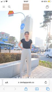 （分類：）位於 。 由 charlottewn 提交（商品編號 1300269733，圖片 1）。簡介： 。