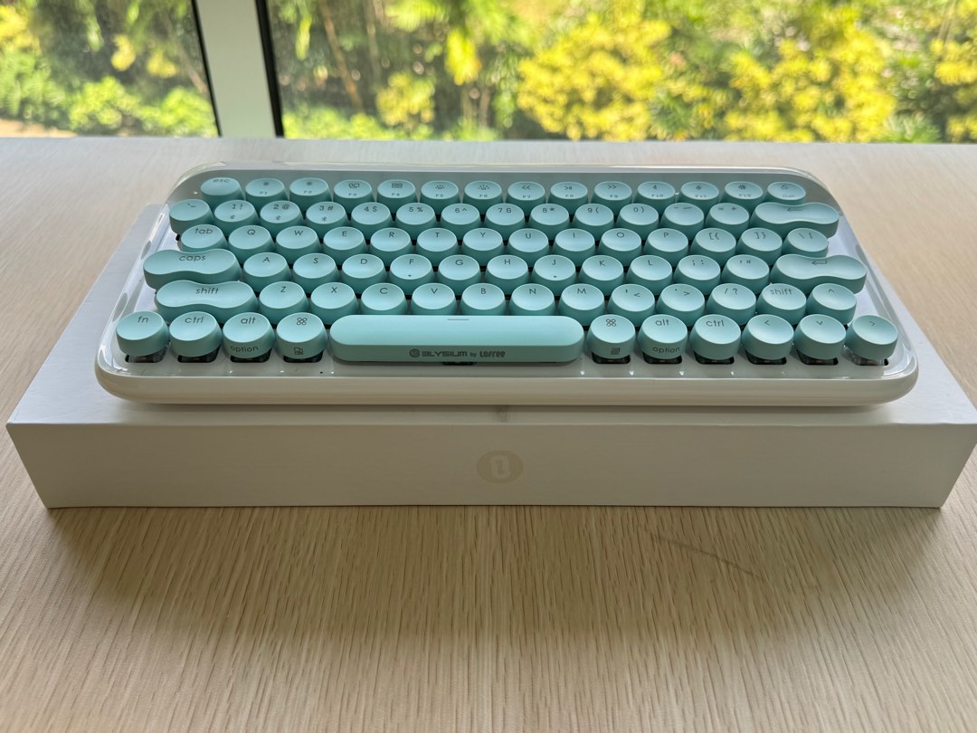 LOFREE Fun 2m2 Typewriter Inspired Mechanical Keyboard