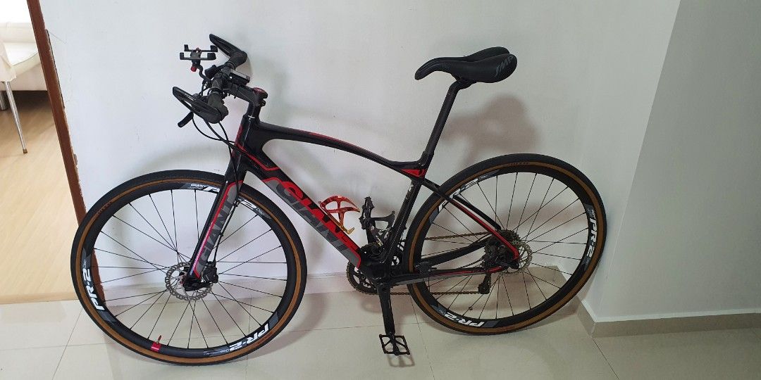 Fastroad Comax 1 Hybrid Sports Equipment Bicycles Parts Bicycles on Carousell