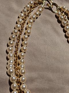 Faux pearl layered necklace