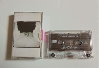 FOO FIGHTERS - THERE IS NOTHING LEFT TO LOSE ( CASSETTE )