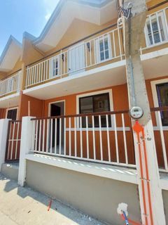 FOR LEASE TOWNHOUSE IN STA.MARIA BULACAN