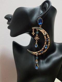 FROM ABROAD: Gold Blue Sapphire -like Moon Crescent Fancy Gypsy Dangling Drop Earrings  - B013