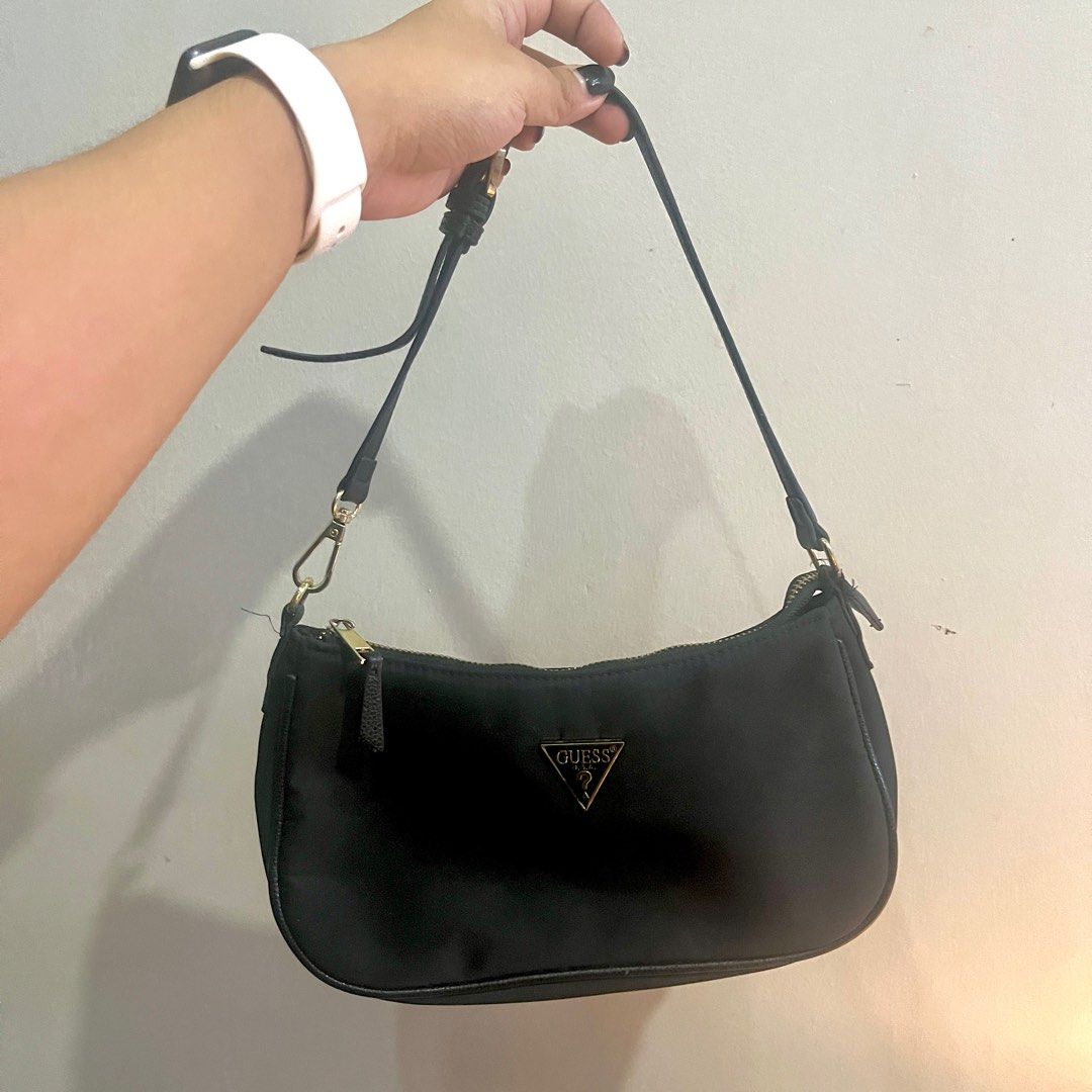 Guess Small Shoulder Bag Women s Fashion Bags Wallets Shoulder Bags on Carousell