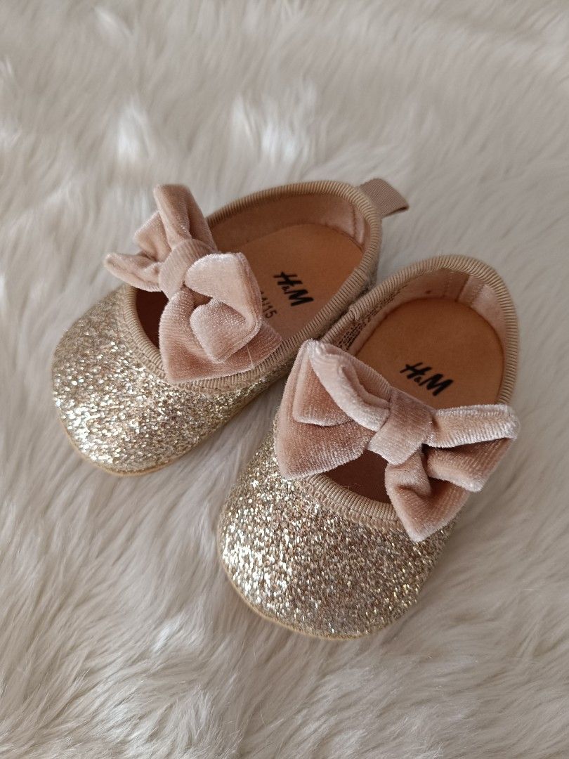 H M BABY SHOES Babies Kids Babies Kids Fashion on Carousell