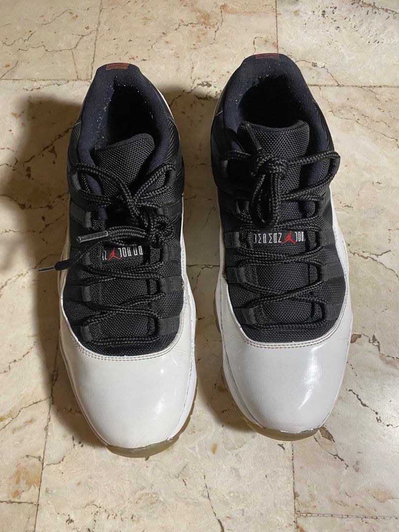Jordan 11 Reverse Concord Low (Category: Sneakers) located in Manila. Submitted by shopperaccoo (Listing ID 1300263455, Image 1). Description: 100% Original Used for a few times only Displayed nalang since di nagagamit Mini sole sep and yellowish sole due to age Size 11 Still nego :) .