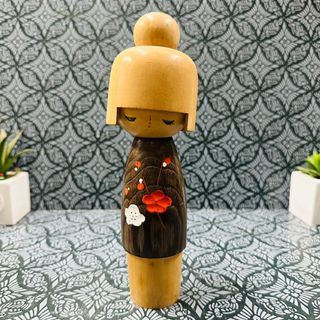 KOKESHI DOLL USABURO Collectible Vintage Doll - PreOwned