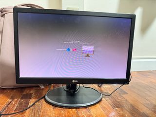 LG 18.5inch monitor