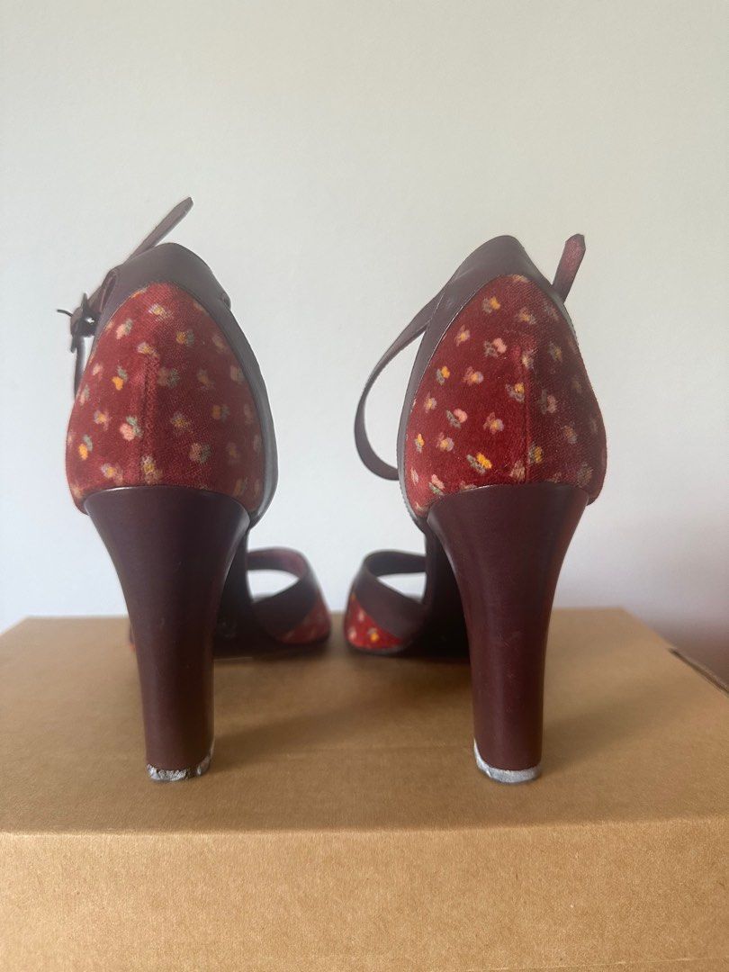 Marc Jacobs burgundy floral heels