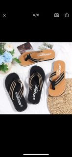 (Category: ) located in . Submitted by topshopinsg (Listing ID 1300423825, Image 1). Description: .
