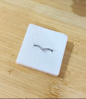 PANDORA Wishbone ring (size 5.5)