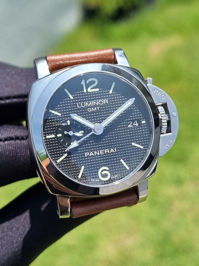 PANERAI LUMINOR 1950 3 DAYS DAY GMT AUTO AUTOMATIC PAM00535 PAM0535 PAM535 PAM 535 HOBNAIL DIAL WAFFLE Luxury Watches on Carousell