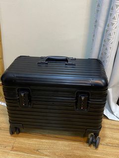 Pilot Case Luggage (Aluminum)