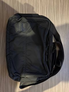 （分類：）位於 。 由 chaumankit14241 提交（商品編號 1300381925，圖片 1）。簡介： 。