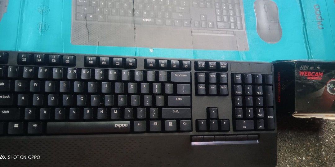 Rapoo wireless keyboard mouse and webcam (Category: Computer Keyboard) located in Las Pinas. Submitted by mommys_koleksyon011 (Listing ID 1300422623, Image 3). Description: bnew 1st bundle w/o mouse 500 2nd bundle complete set 1000 bnew lahat.