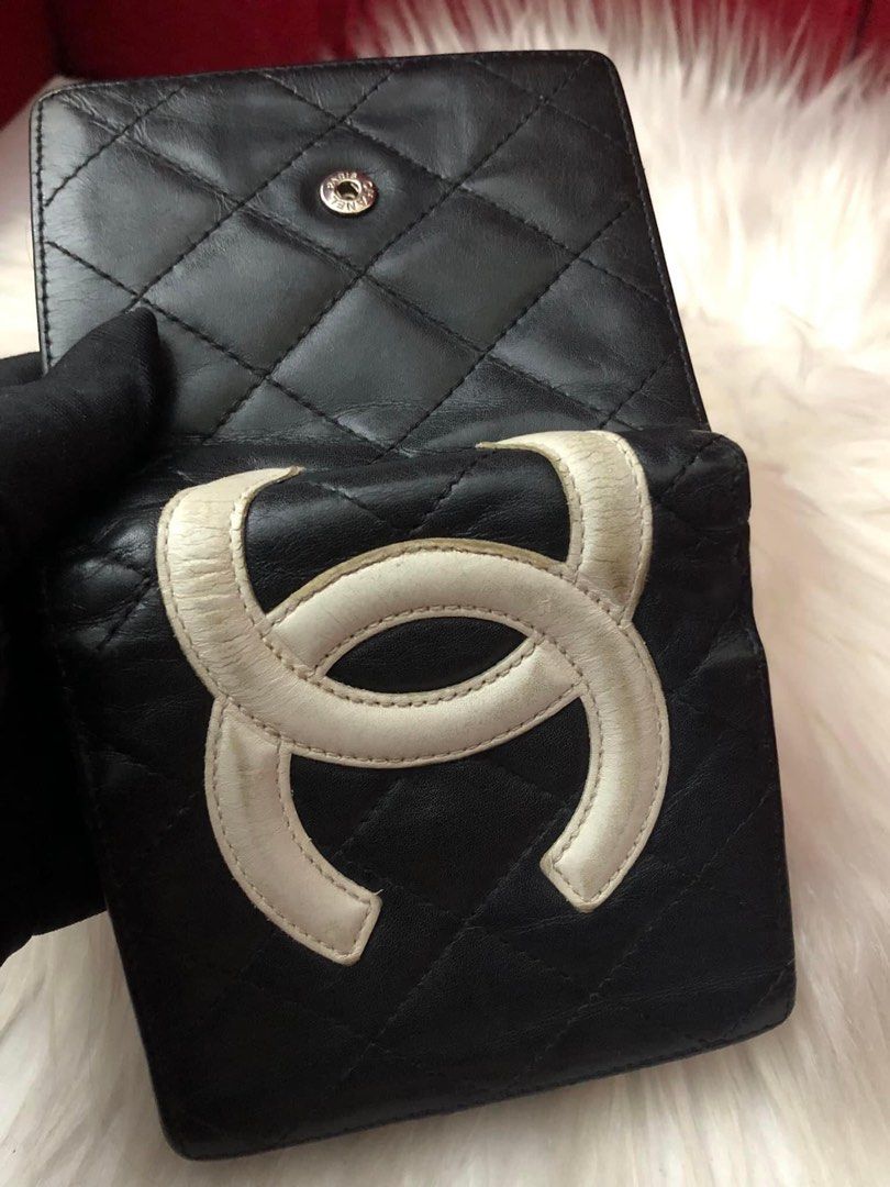 Repriced‼️Chanel Cambon Wallet (Category: Luxury Bags & Wallets) located in Pasay City. Submitted by watch.authentic_ph (Listing ID 1300280302, Image 2). Description: ▪️Preowned Authentic ▪️Chanel Cambon Wallet ▪️Inclusion: no inclusion ▪️❌9,800 ✅8,000 only ▪️MOP: Bpi / Metrobank ▪️Shipping: Same Day Delivery within Metro Manila (LBC (Provincial) ⚠️DISCLAIMER: CPB is not associated or affiliated with any of the brands featured. All copyrights res